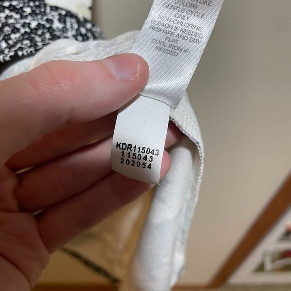 J Jill Wearever Collection M TALL Floral Patchwork Mixed Print Sleeveless Dress - Picture 9 of 13